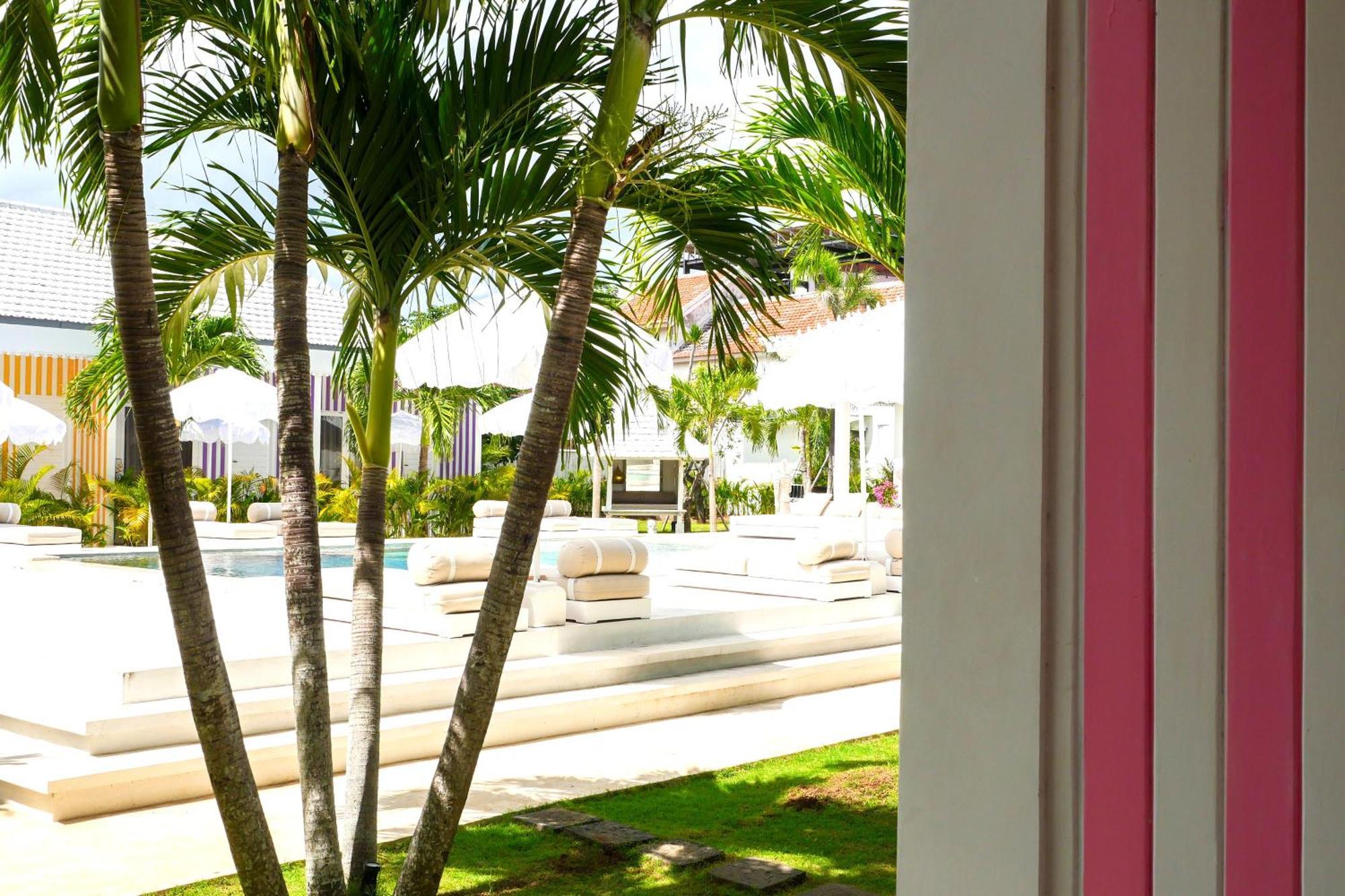 Ria Uluwatu, Tropical Chic Hotel Dış mekan fotoğraf