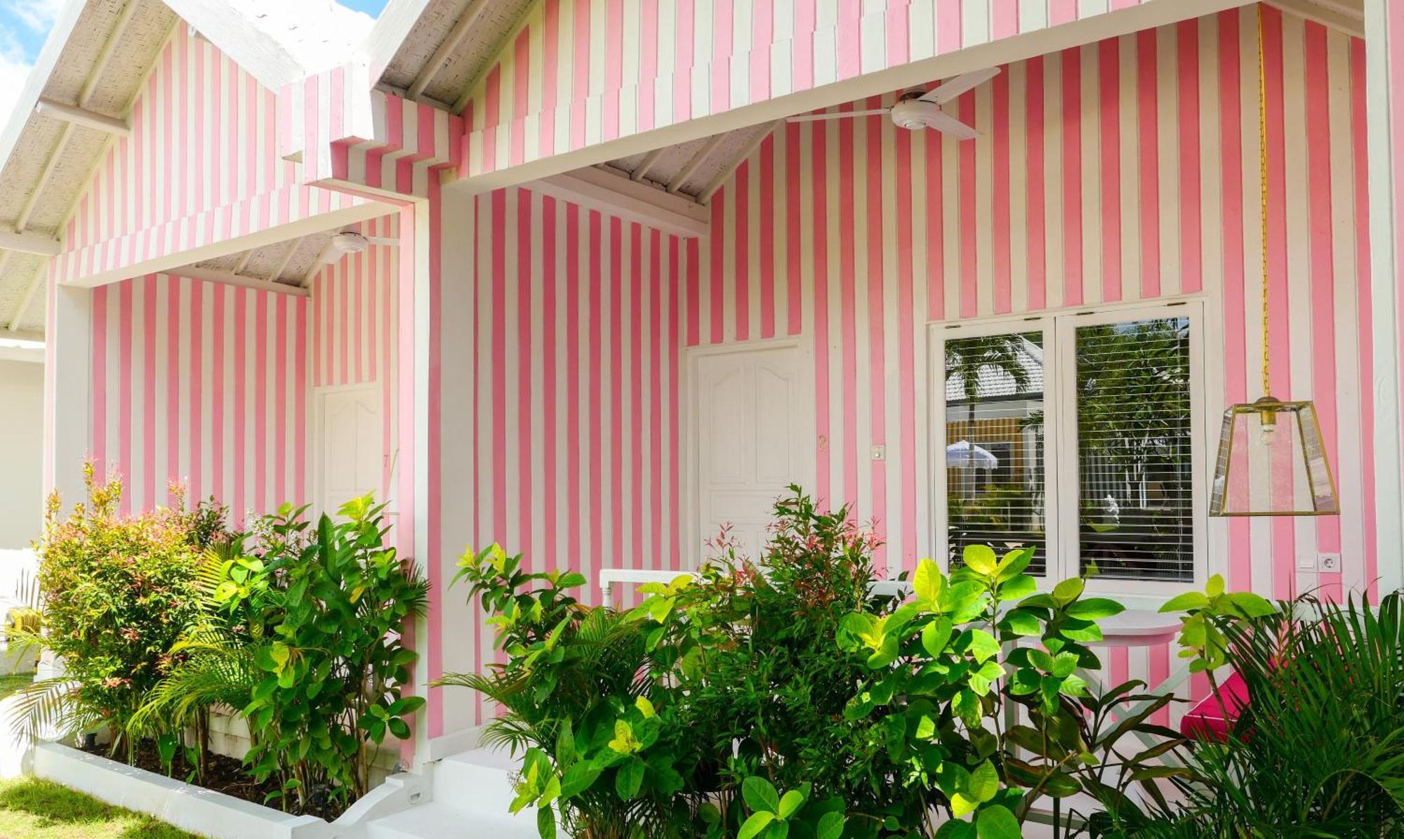 Ria Uluwatu, Tropical Chic Hotel Dış mekan fotoğraf