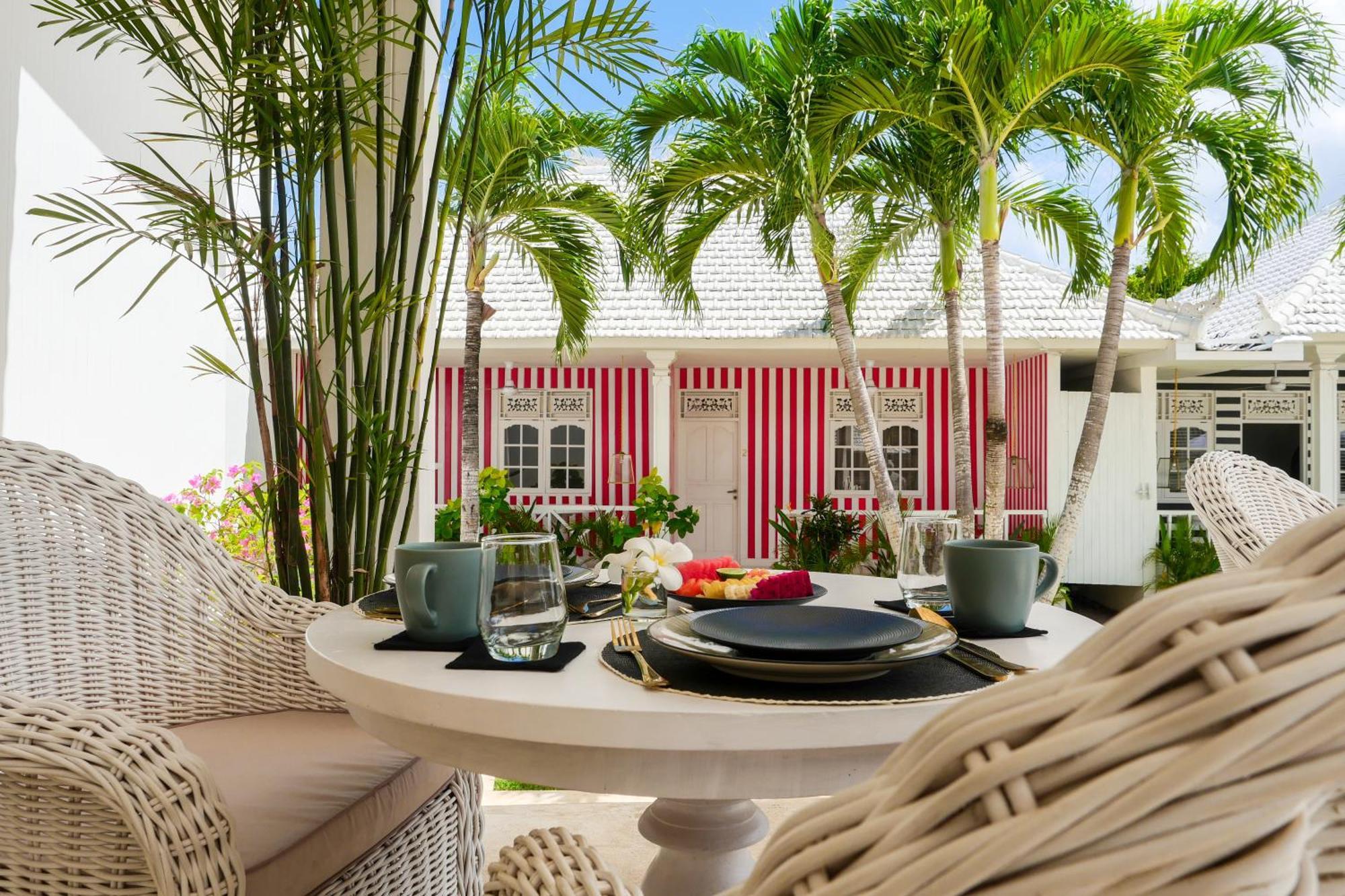 Ria Uluwatu, Tropical Chic Hotel Dış mekan fotoğraf