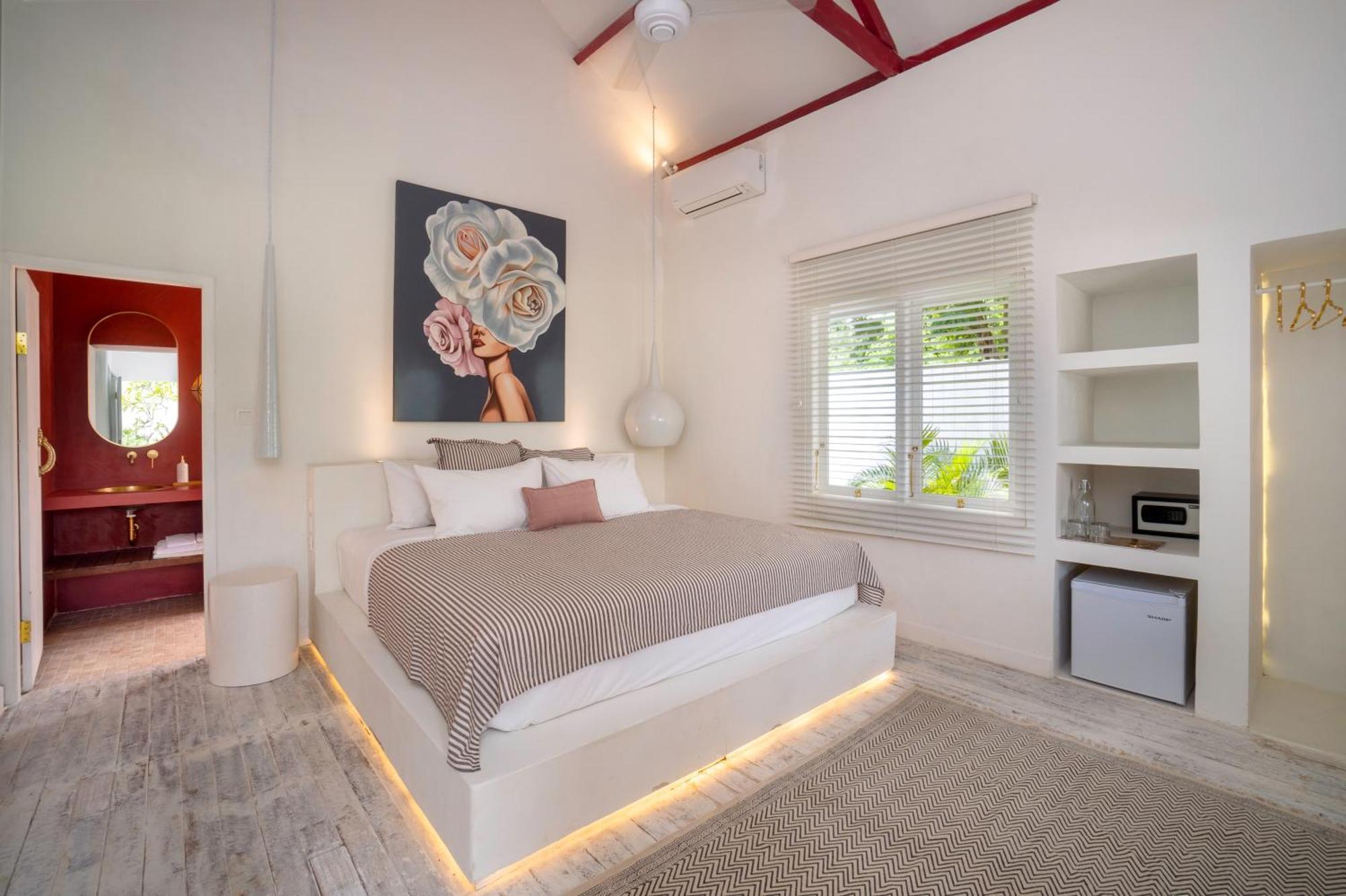 Ria Uluwatu, Tropical Chic Hotel Dış mekan fotoğraf