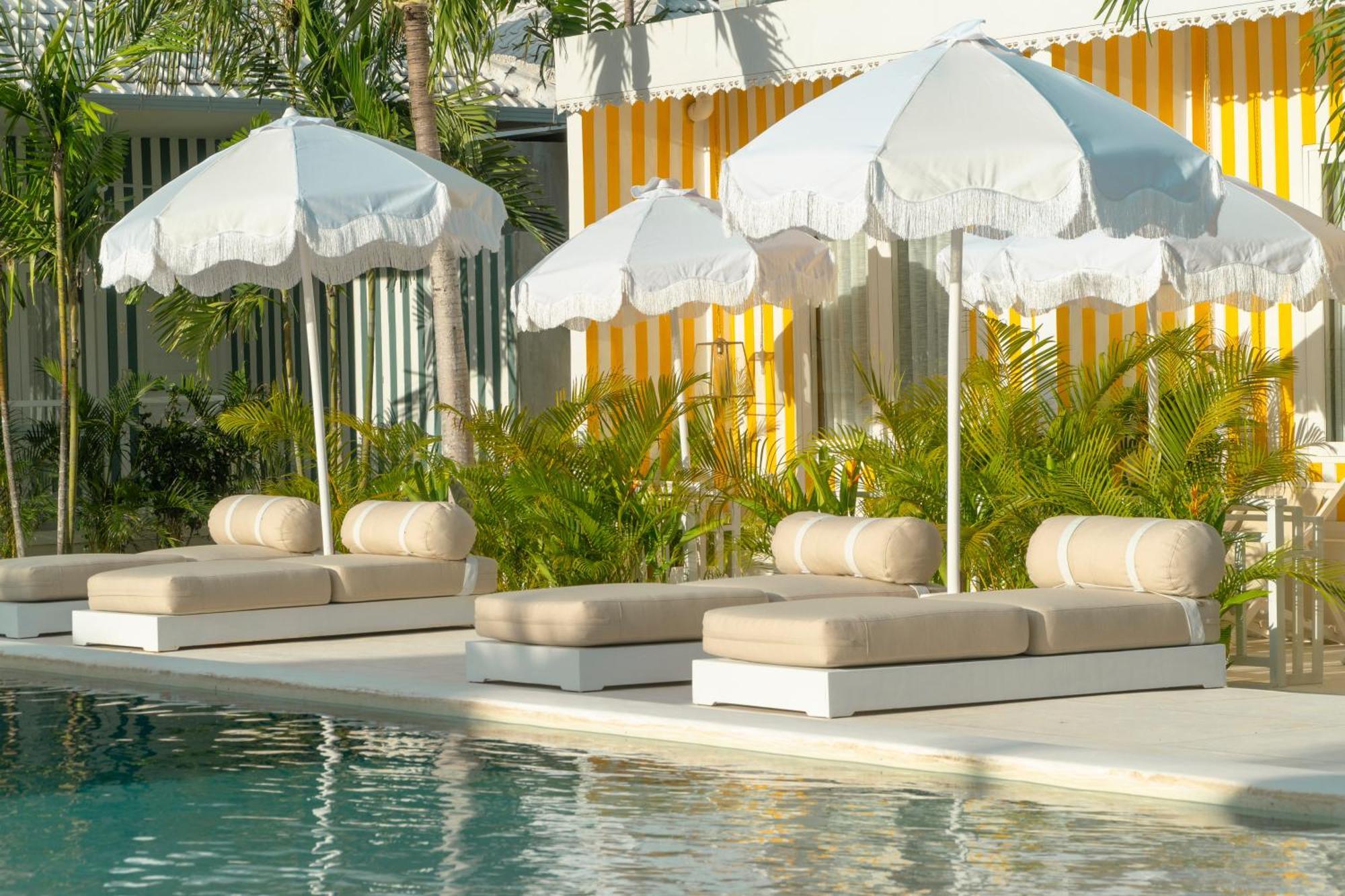 Ria Uluwatu, Tropical Chic Hotel Dış mekan fotoğraf