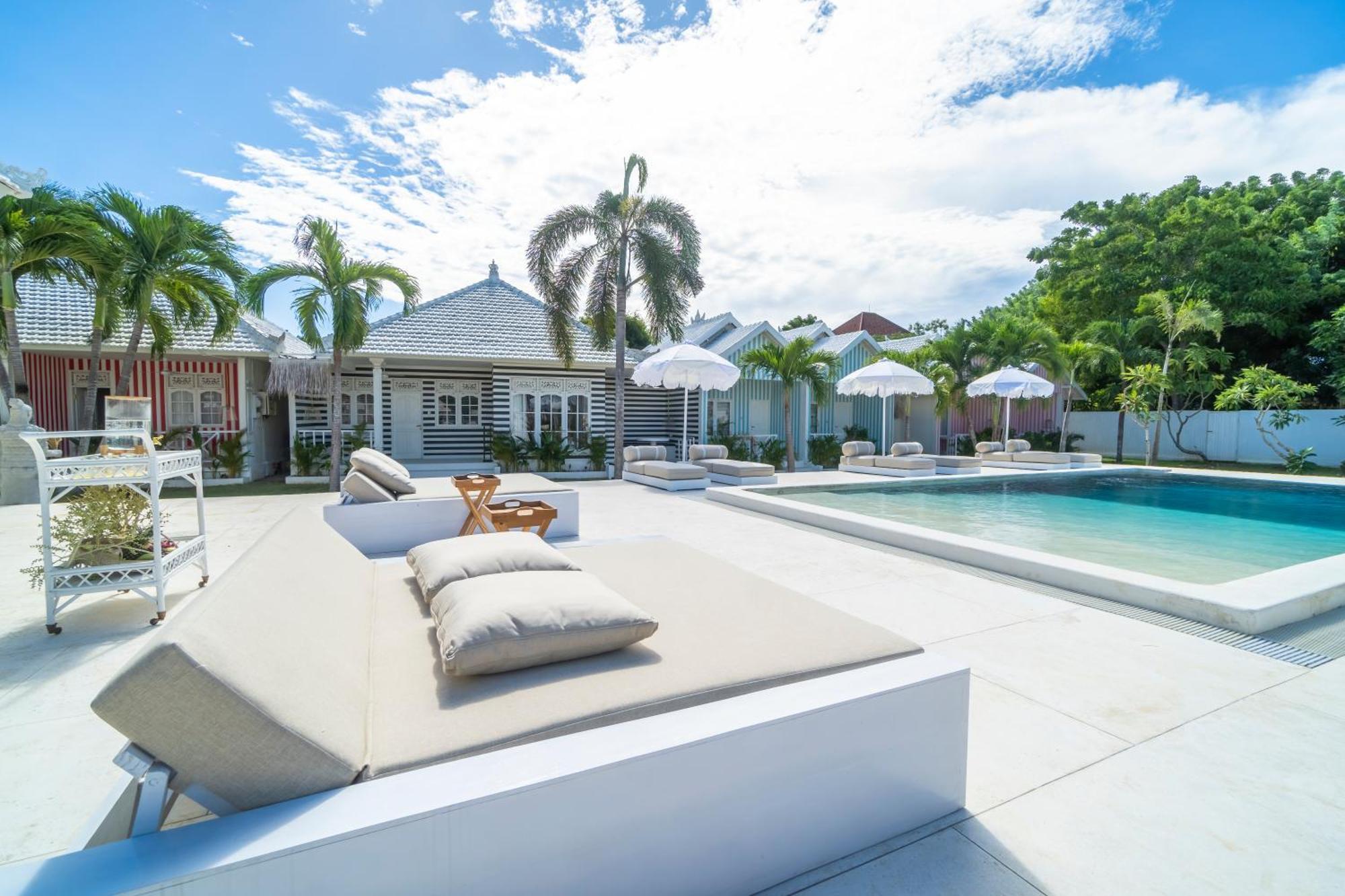 Ria Uluwatu, Tropical Chic Hotel Dış mekan fotoğraf